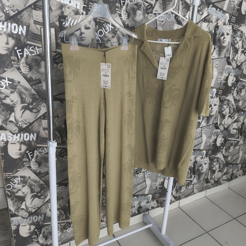 Zara Olive/Green Jacquard Knit Polo Shirt And Pants.